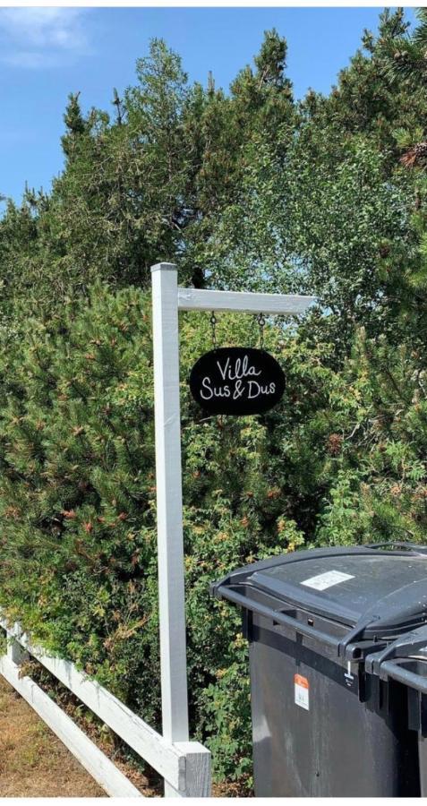 Villa Sus & Dus Yngsjo Bagian luar foto